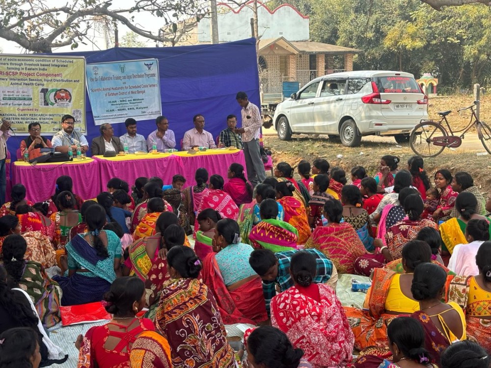 A section of the attendance during the training & input distribution programme for SC Farmers in West Bengal on February 17. (Photo Courtesy: ICAR-NRC)